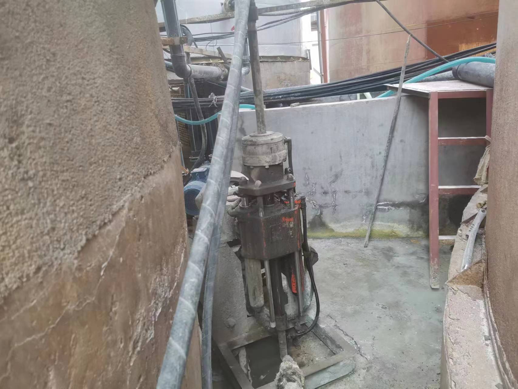 梅里斯达斡尔族房屋下沉注浆